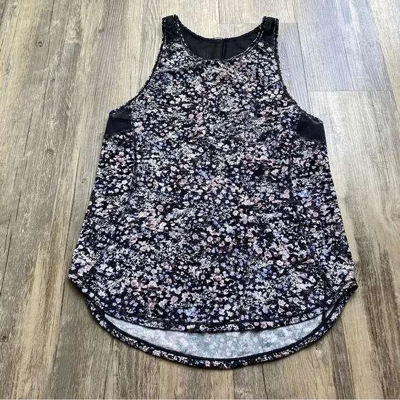 Black Floral Lululemon Sculpt Tank II Tank Top - Picture 3 of 7